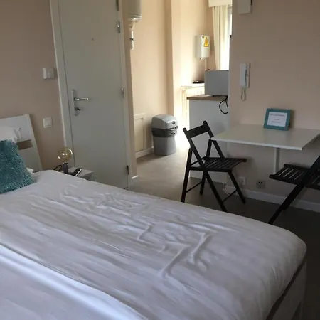 Iris * אוסטנדה